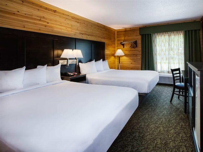 Days Inn By Wyndham Cadillac Dış mekan fotoğraf
