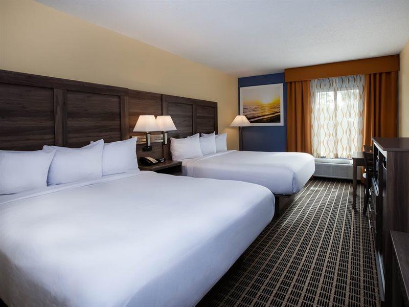 Days Inn By Wyndham Cadillac Dış mekan fotoğraf
